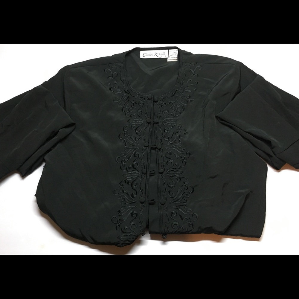 Beautiful long sleeve blouse